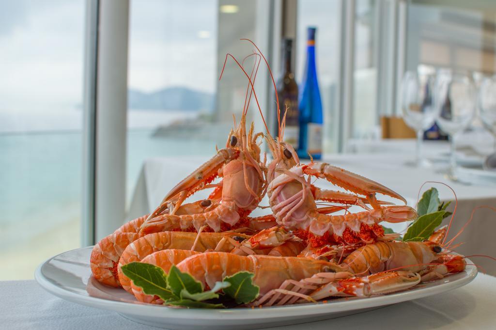 Hotel Restaurante Loureiro บวยอู ภายนอก รูปภาพ