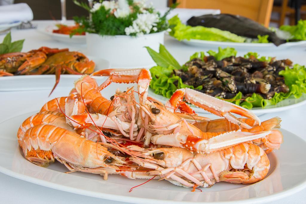 Hotel Restaurante Loureiro บวยอู ภายนอก รูปภาพ