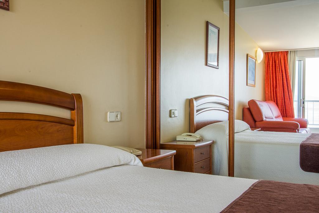 Hotel Restaurante Loureiro บวยอู ภายนอก รูปภาพ